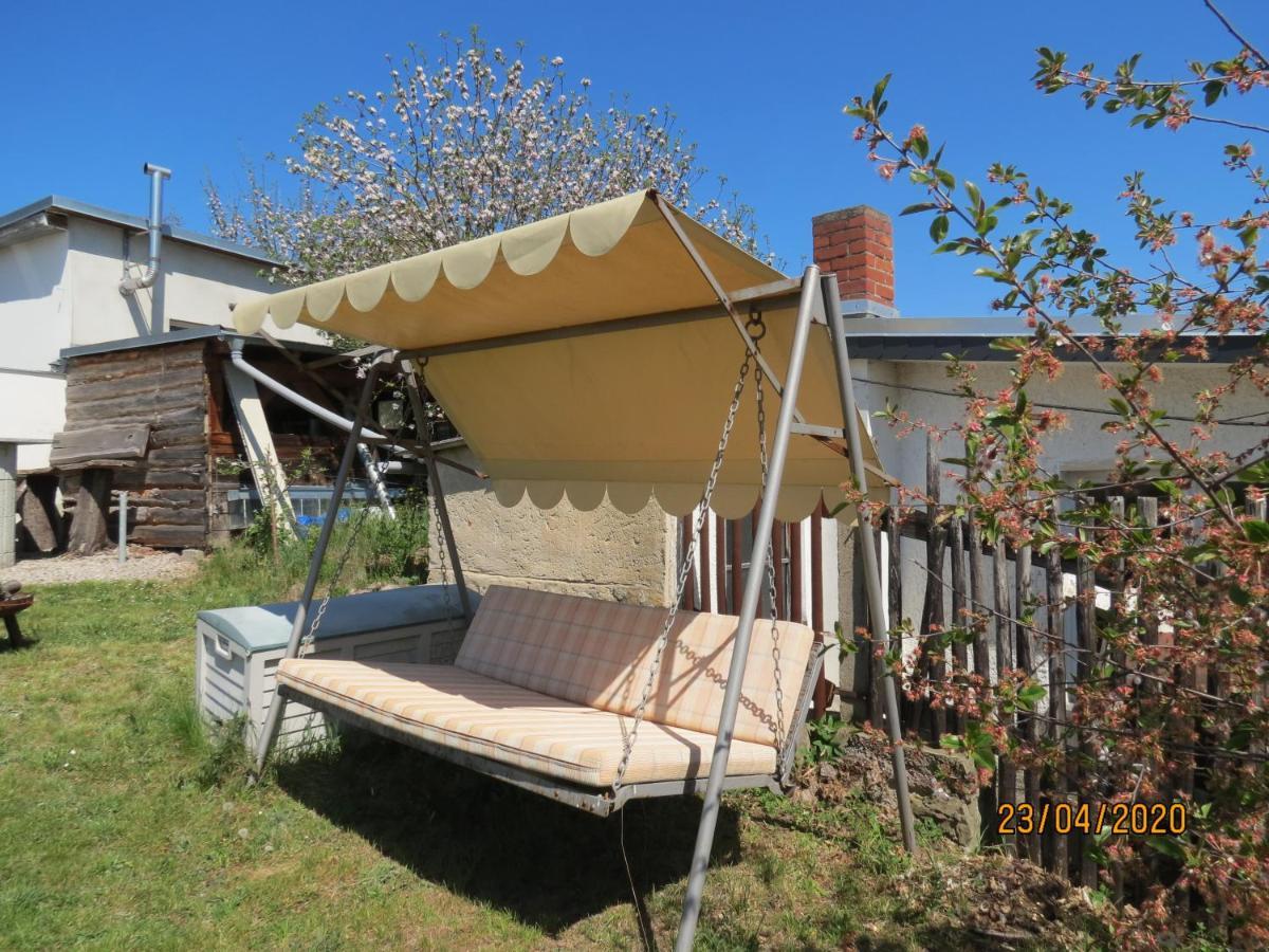Ferienhaus An Der Sternwarte รูโดลชตัดท์ ภายนอก รูปภาพ